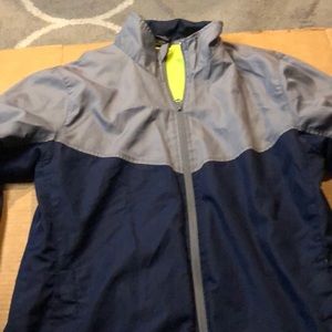 Windbreaker kids blue and grey!!! Inside fluorescent green…